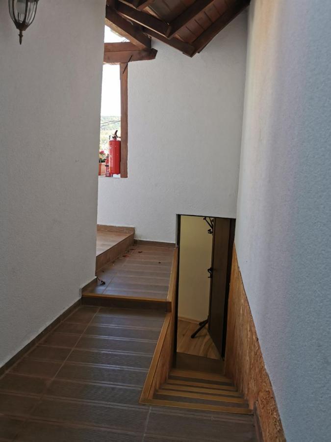 Arts Guest House -Beautiful Villa For 6 Persons Veliko Tărnovo Esterno foto