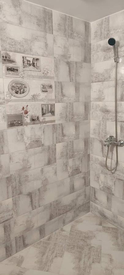Arts Guest House -Beautiful Villa For 6 Persons Veliko Tărnovo Esterno foto